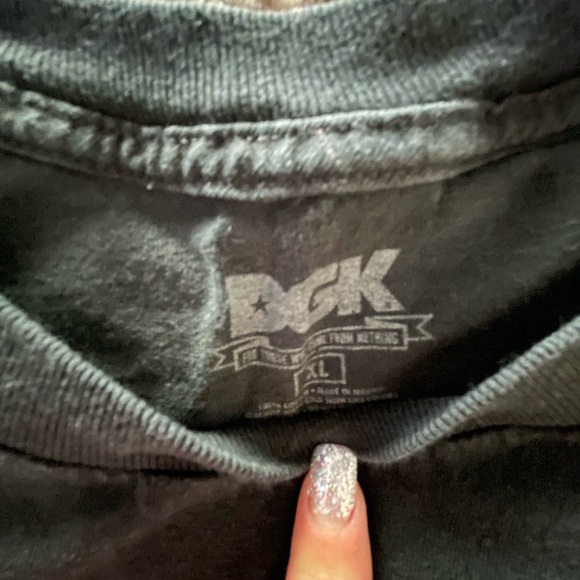 DGK men’s T-shirt great condition camera quality n lighting not the greatest - Picture 5 of 5
